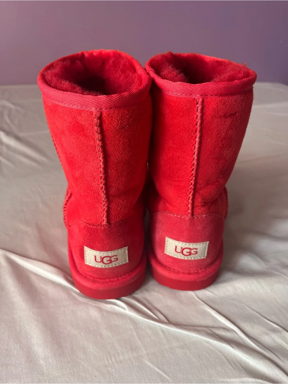 UGG bright red